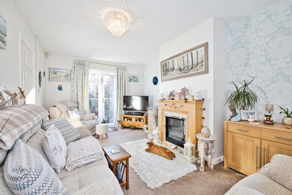 Additional image 3 of Highfield Road, YEOVIL