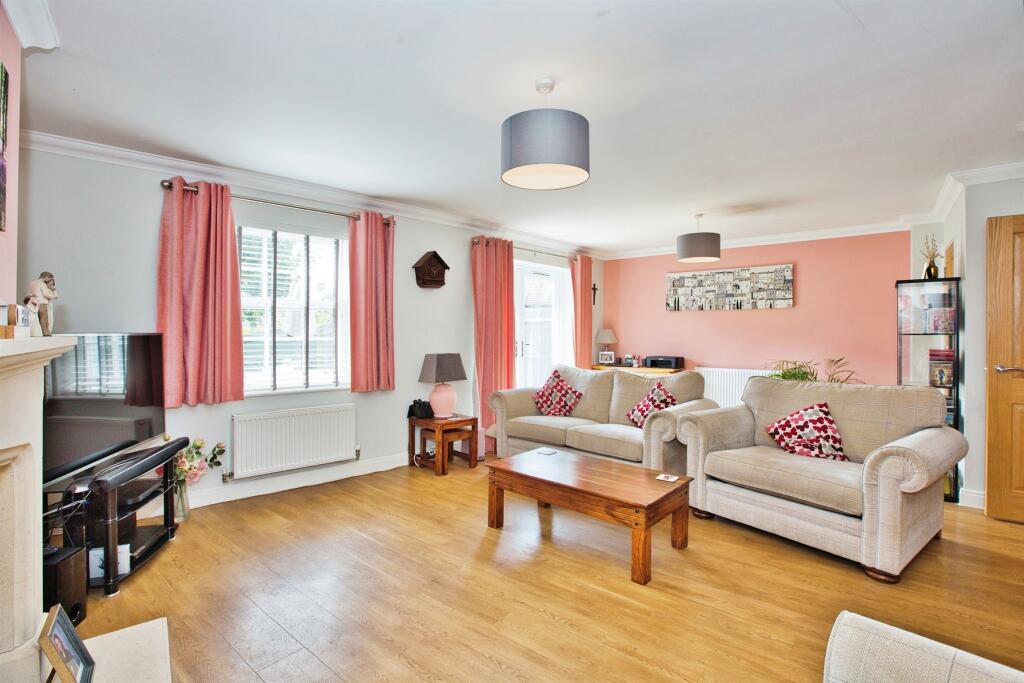 Additional property image - Newcross Crescent, Yeovil