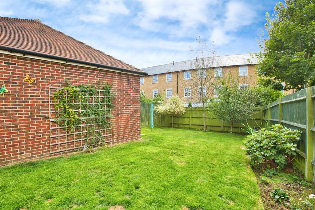 Additional property image - Newcross Crescent, Yeovil