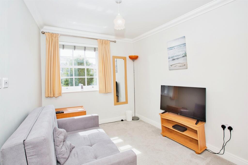 Additional property image - Newcross Crescent, Yeovil