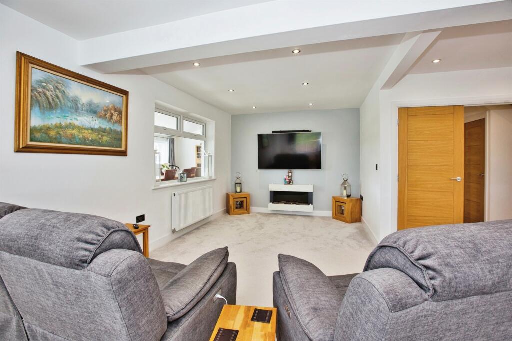 Additional property image - Chilthorne Hill, Chilthorne Domer, Yeovil