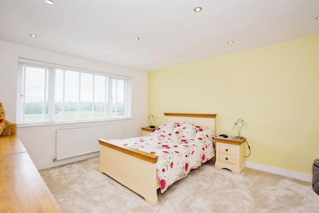 Additional property image - Chilthorne Hill, Chilthorne Domer, Yeovil