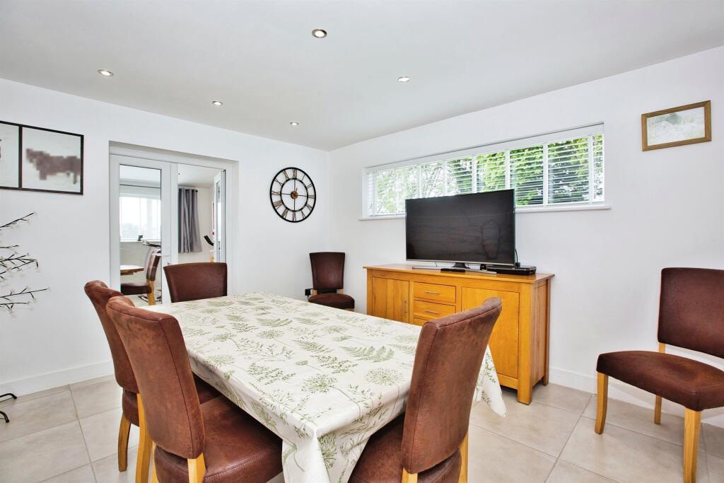 Additional property image - Chilthorne Hill, Chilthorne Domer, Yeovil