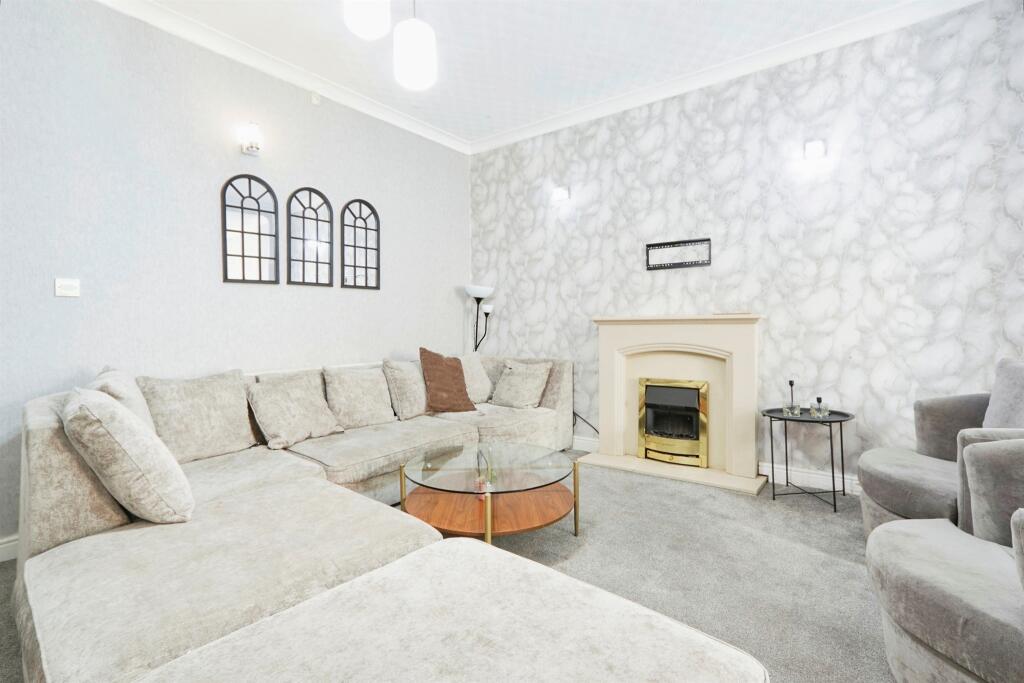 Additional property image - Silverhill Drive, Bradford