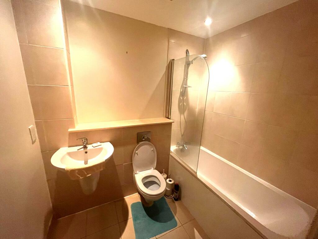Additional property image - Harrogate Road, Bradford