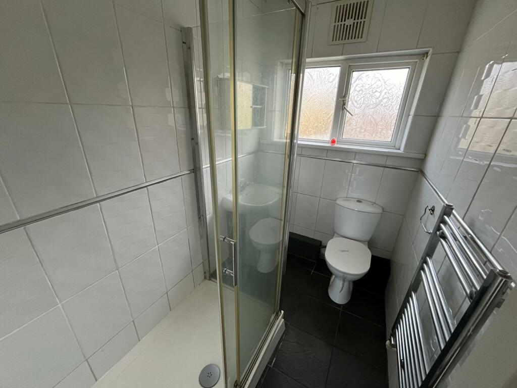 Additional property image - Everest Avenue, Shipley