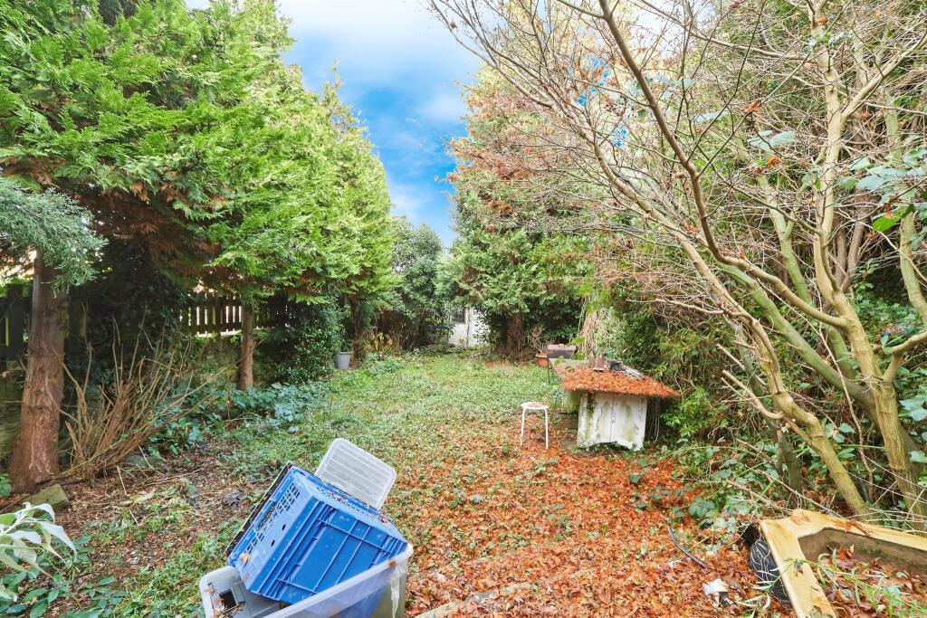 Additional property image - View Croft Road, Shipley