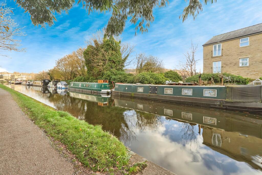 Additional property image - View Croft Road, Shipley