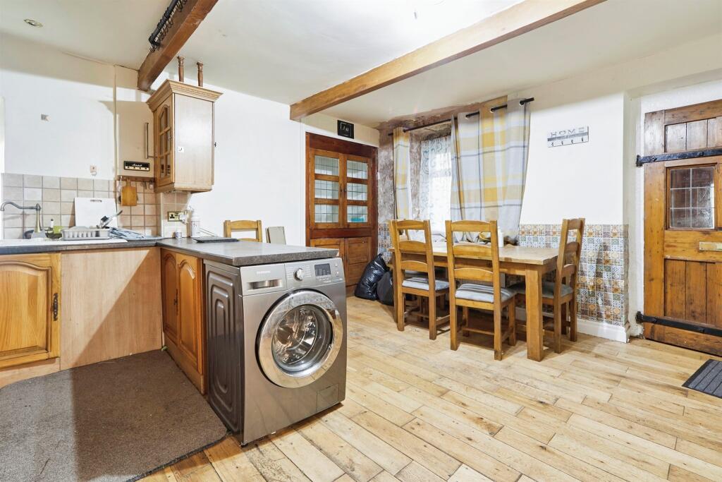 Additional property image - View Croft Road, Shipley