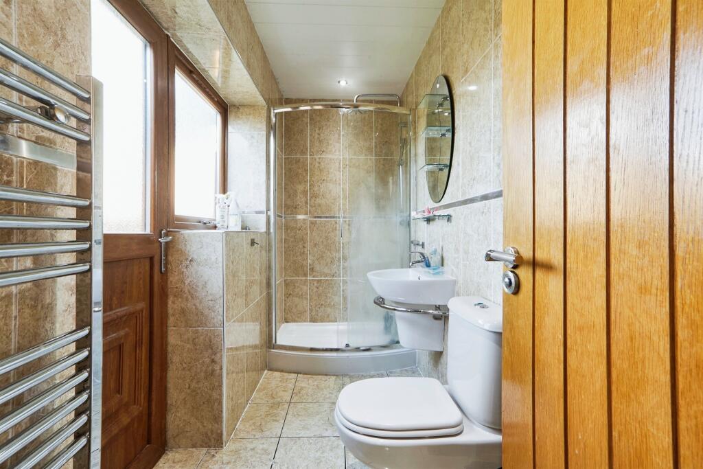 Additional property image - Coniston Grove, Bradford