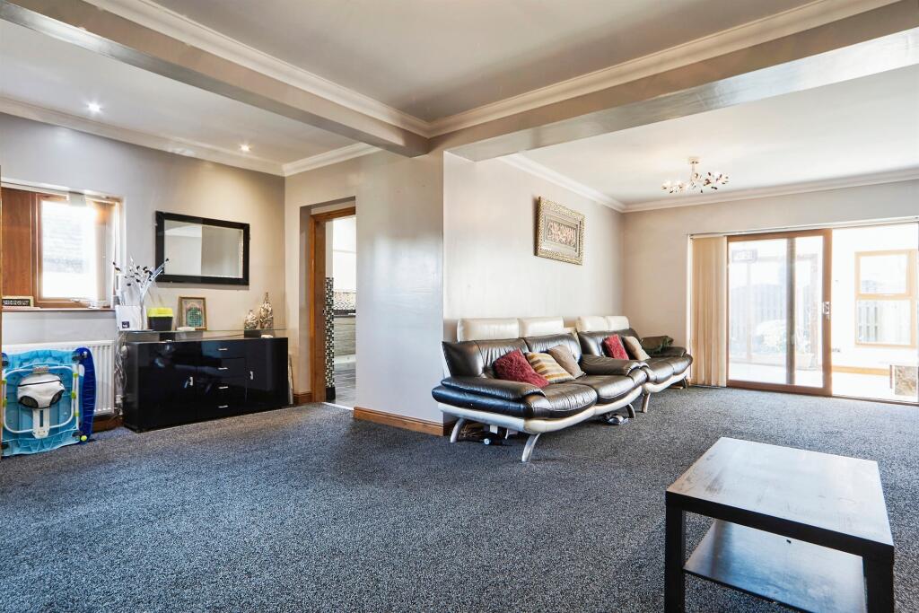 Additional property image - Coniston Grove, Bradford