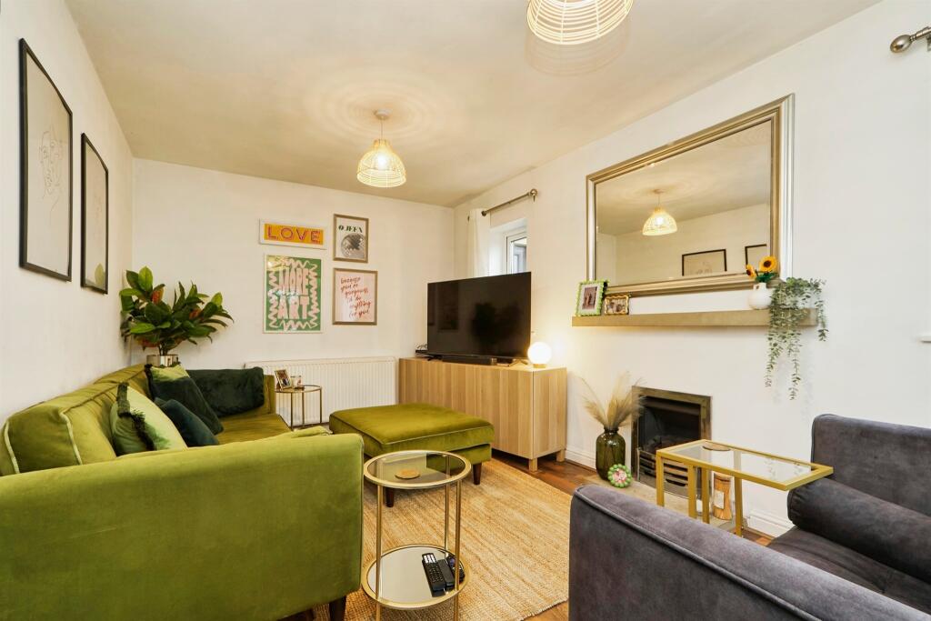 Additional property image - Dalton Terrace, Bradford