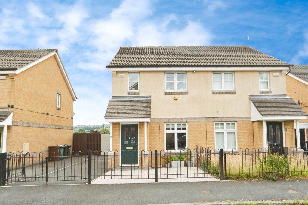 Main image of property: Greenfinch Way, Allerton, Bradford