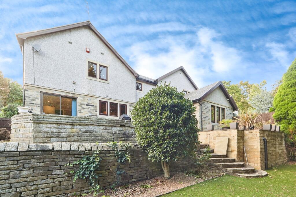 Main image of property: Rosse Field Park, BRADFORD