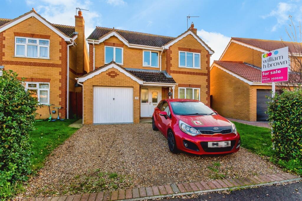 4 bedroom detached house for sale in Stokes Drive, Sleaford, NG34