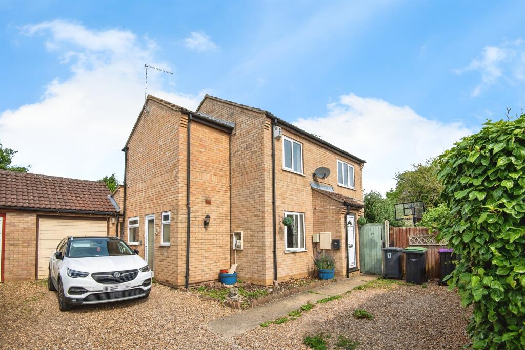 Main image of property: Chestnut Close, Sleaford
