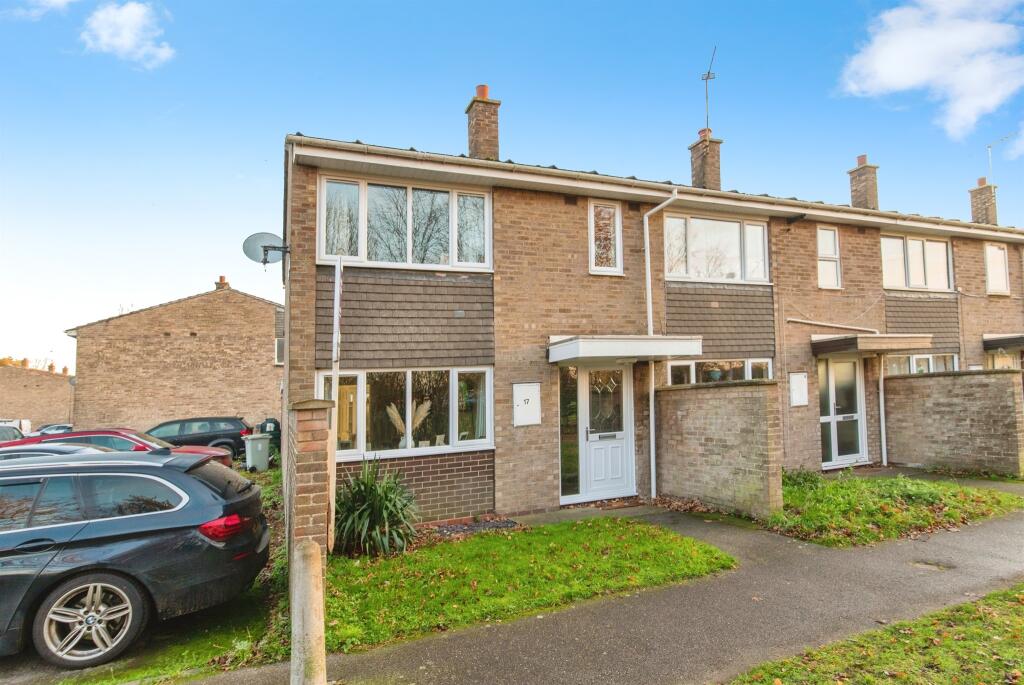 Main image of property: Dryden Court, Clinton Park, Tattershall, Lincoln