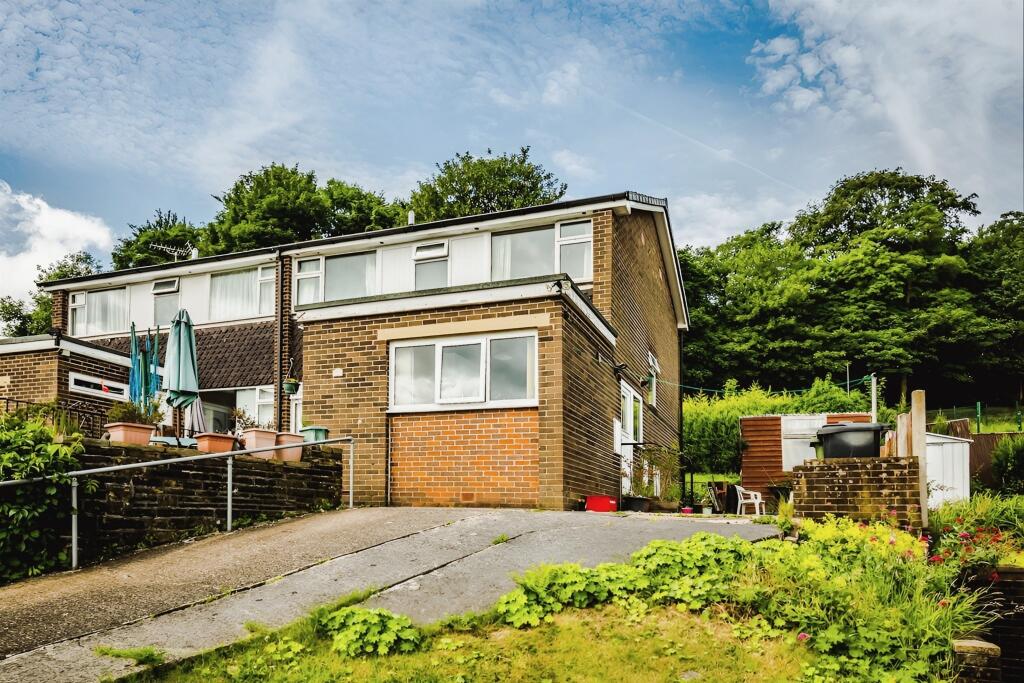 4 bedroom semidetached house for sale in Springfield, Sowerby Bridge, HX6