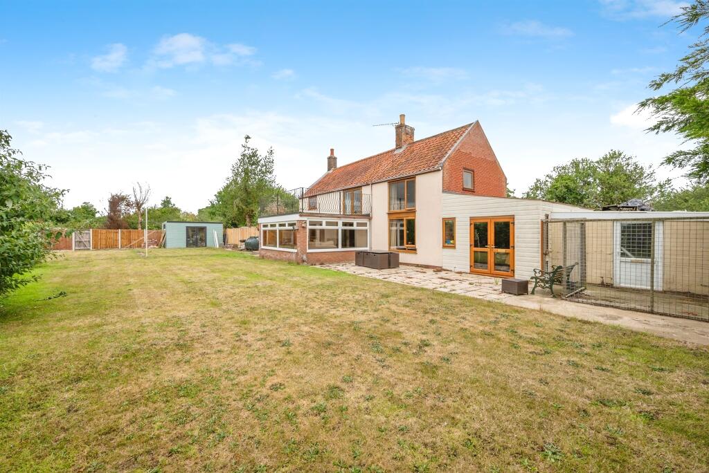 Main image of property: Marsh Road, Potter Heigham, Great Yarmouth