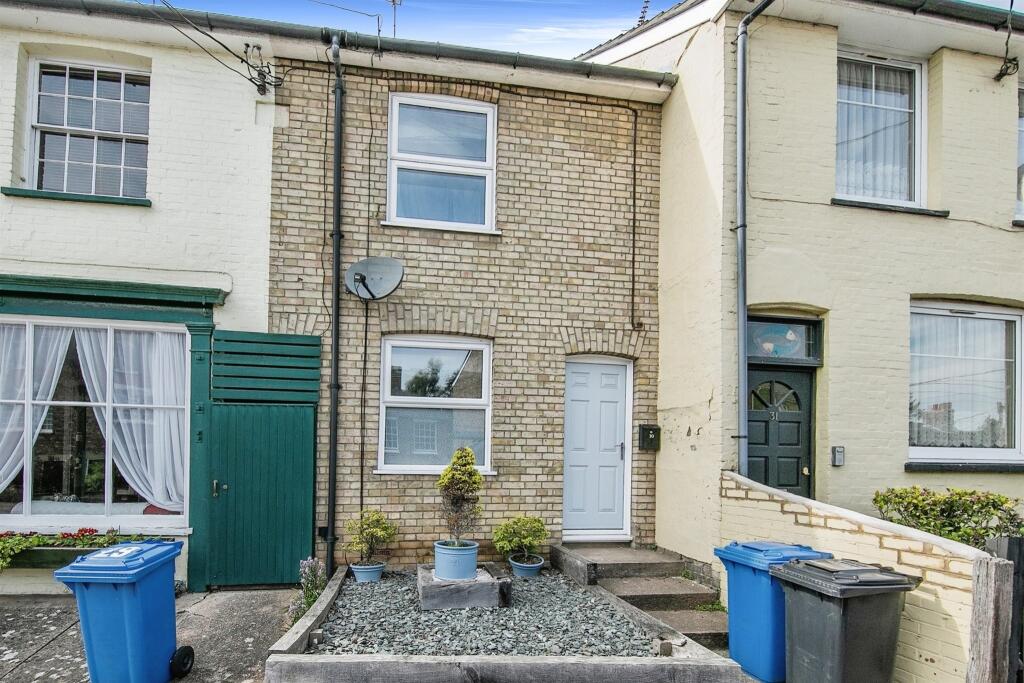 2 bedroom terraced house for sale in East Street, Sudbury, CO10