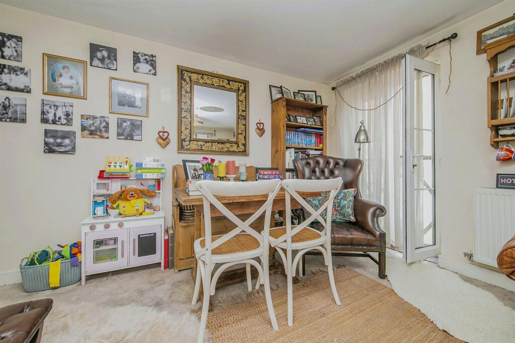 Additional property image - Jacobs Close, Great Cornard, Sudbury