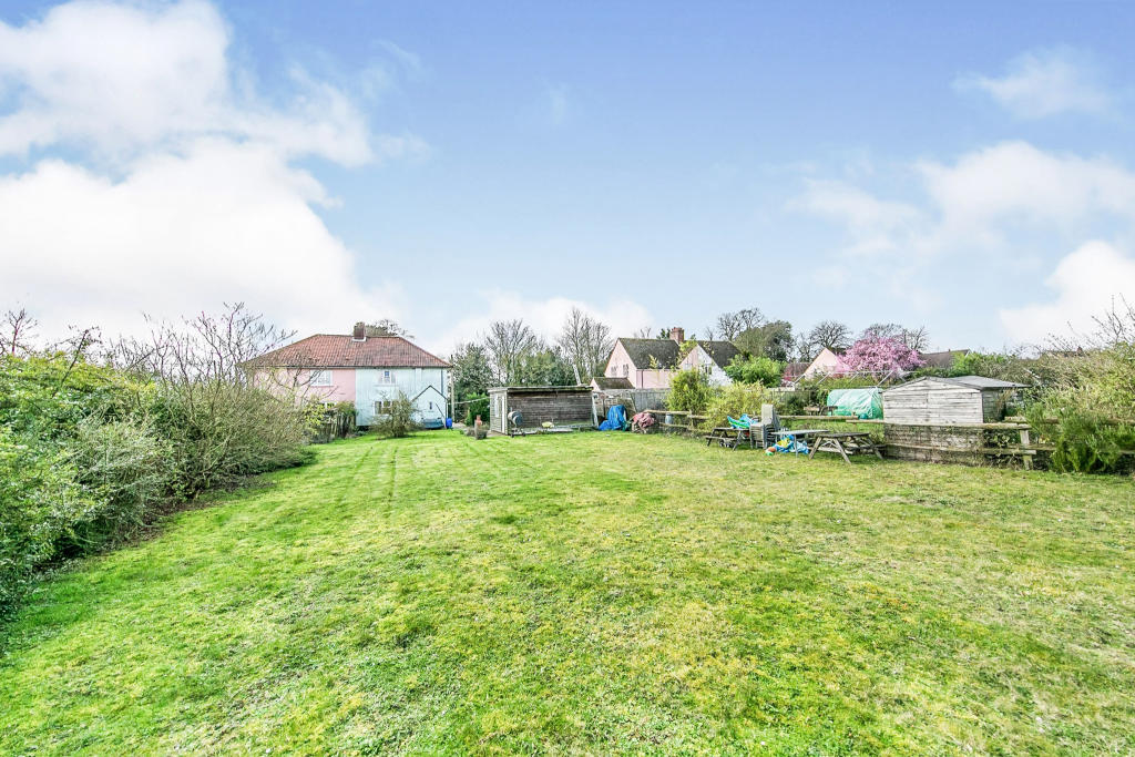 3 bedroom semidetached house for sale in The Street, Preston St. Mary