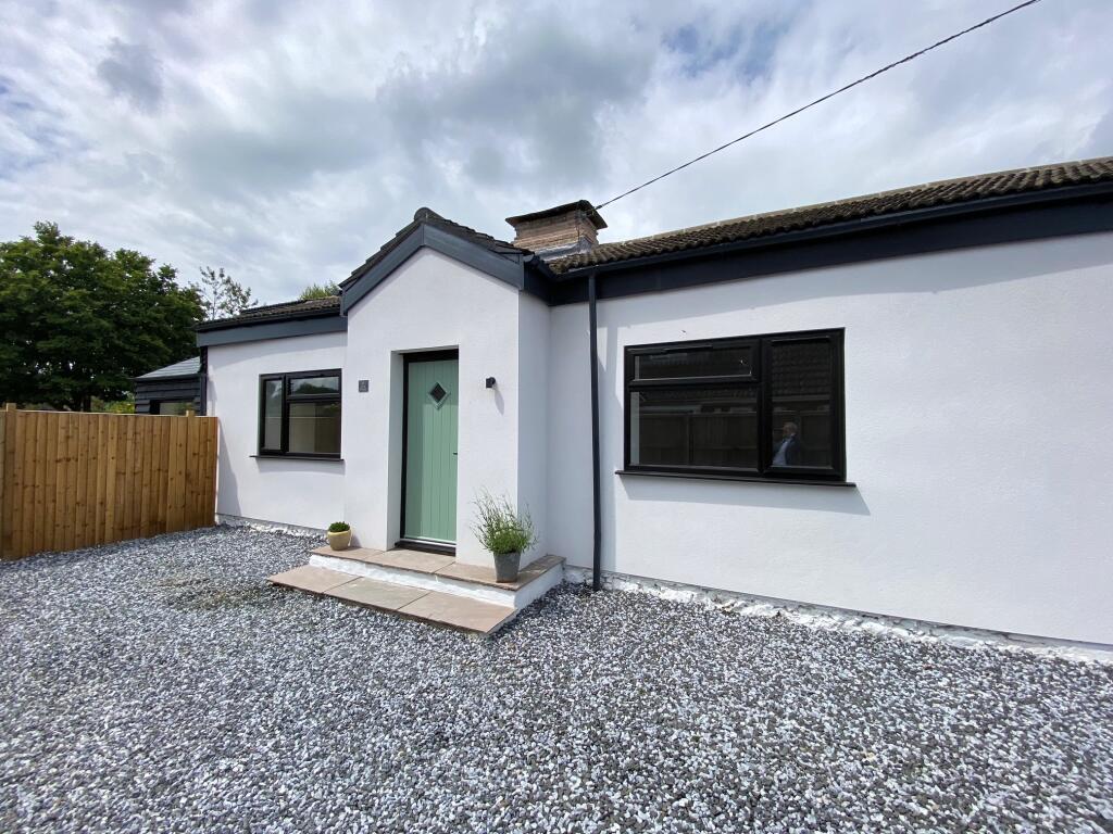 3 bedroom detached bungalow for sale in Hale Road, Necton, Swaffham, PE37