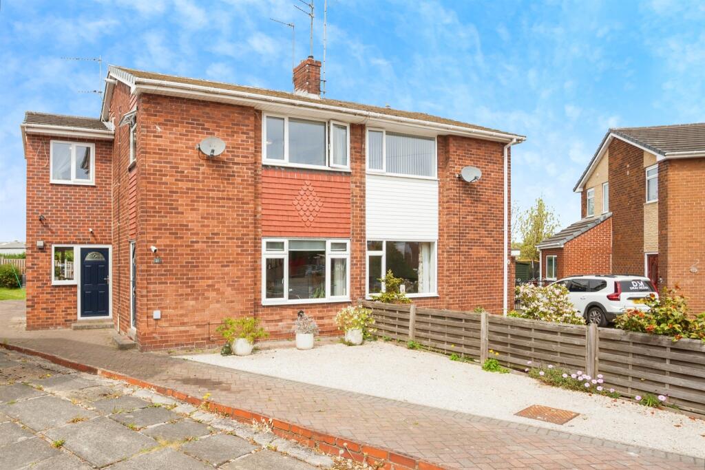 Main image of property: Hall Cliffe Grove, Horbury, Wakefield