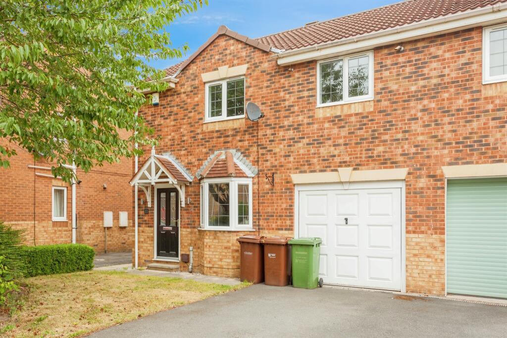Main image of property: Hammerton Farm Avenue, Ryhill, Wakefield
