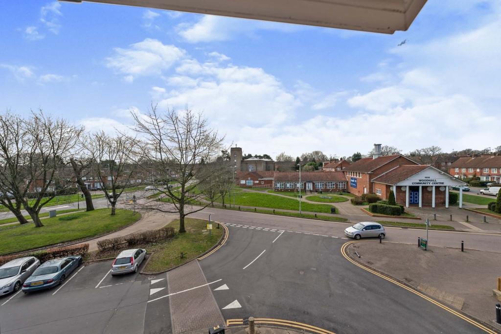 Additional property image - Cole Green Lane, Welwyn Garden City