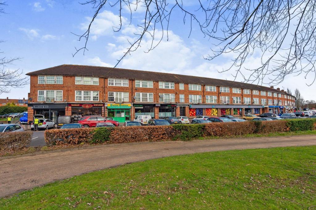 Additional property image - Cole Green Lane, Welwyn Garden City