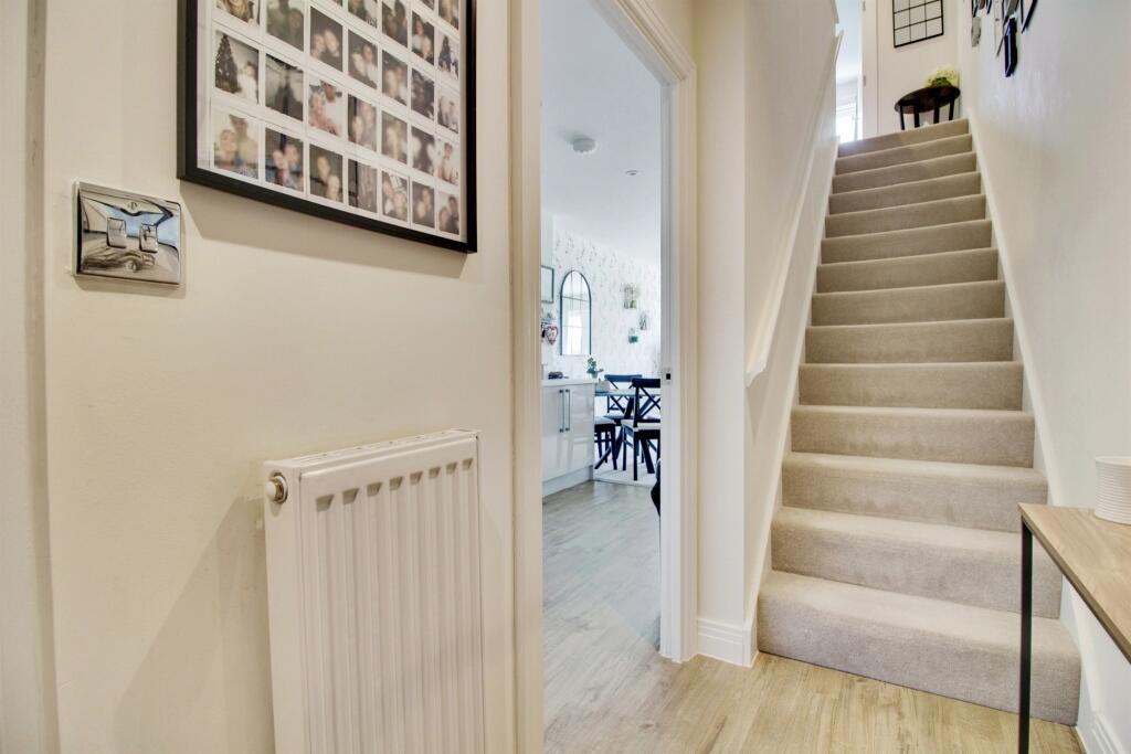 Additional property image - Bessemer Road, WELWYN GARDEN CITY