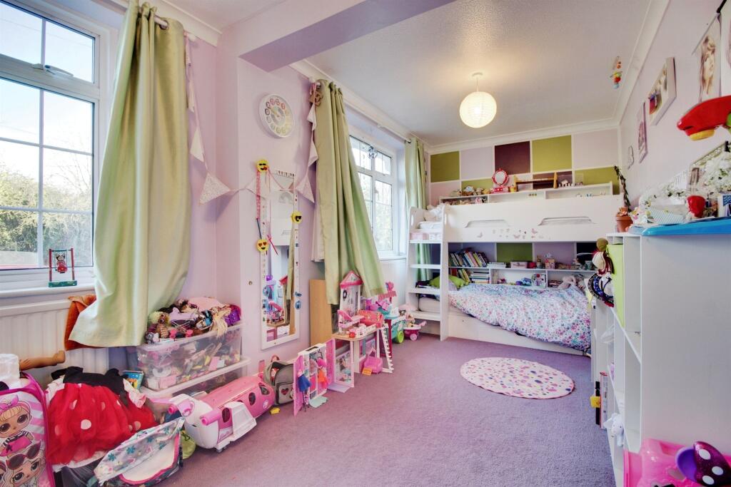 Additional property image - Great North Road, Welwyn Garden City