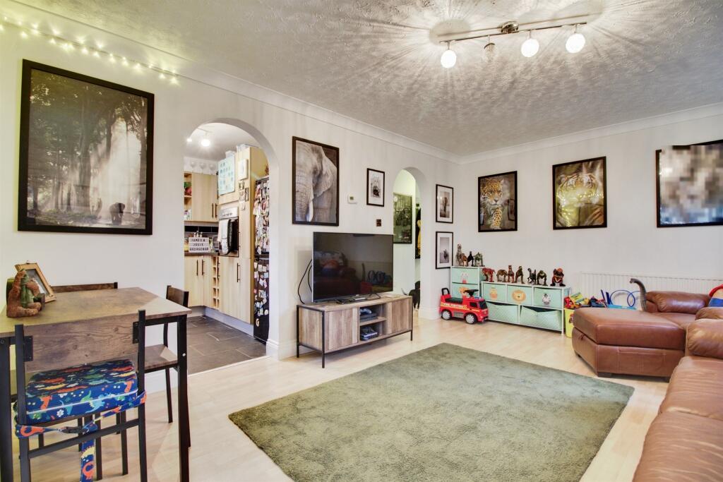 Additional property image - The Swallows, WELWYN GARDEN CITY