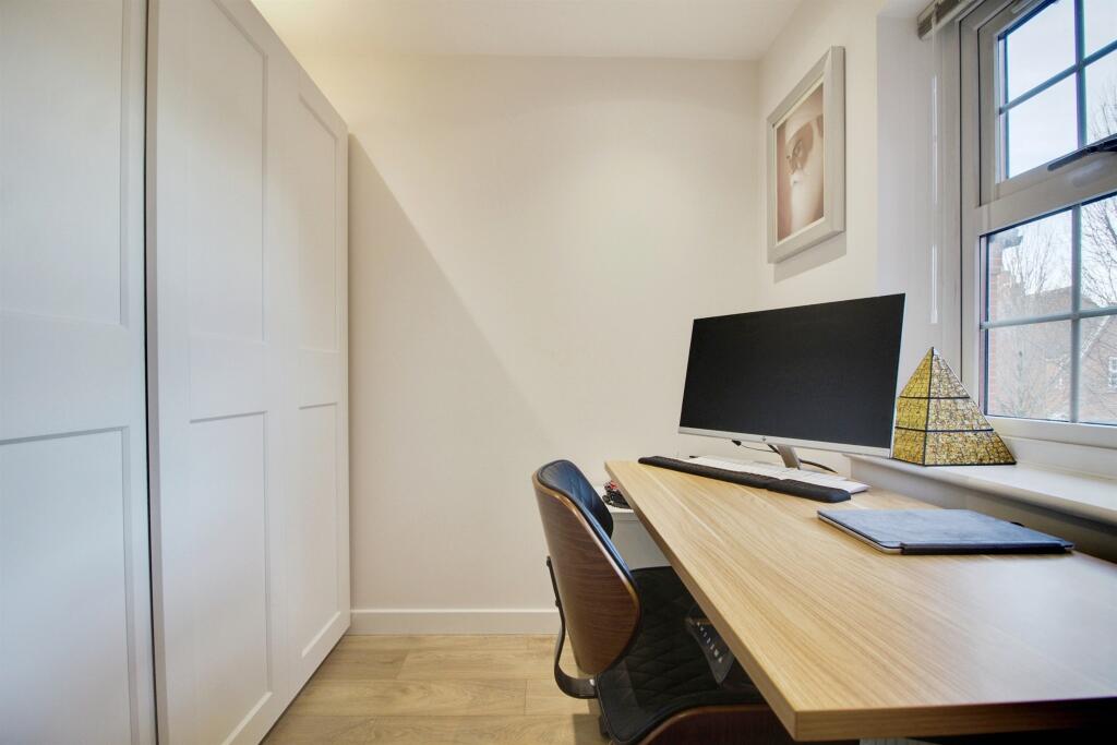 Additional property image - Langstone Ley, WELWYN GARDEN CITY