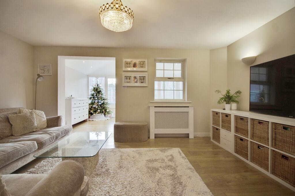 Additional property image - Langstone Ley, WELWYN GARDEN CITY
