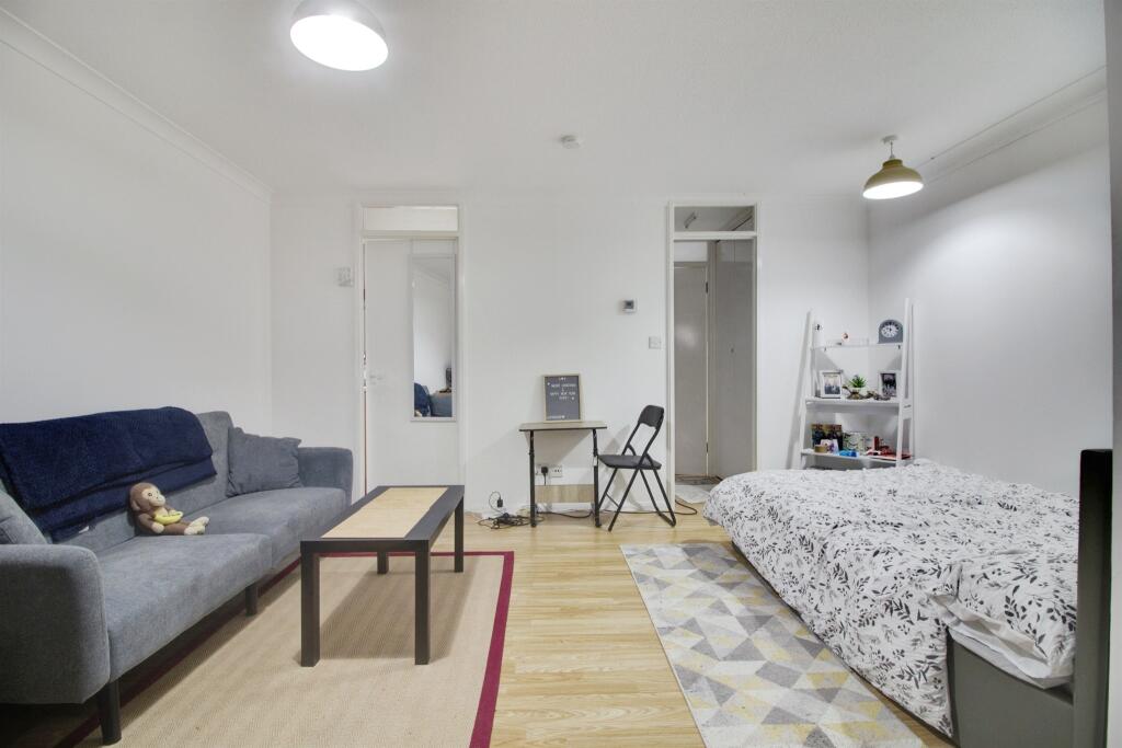 Additional property image - Church Lane, Hatfield