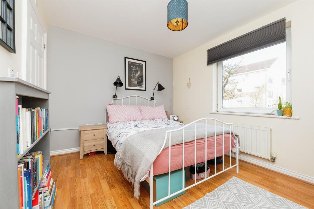 Additional property image - Eddington Crescent, WELWYN GARDEN CITY