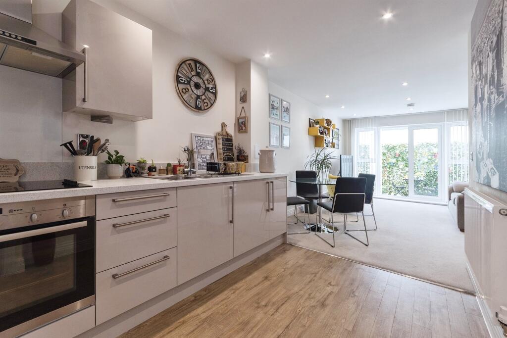 Additional property image - Bessemer Road, Welwyn Garden City