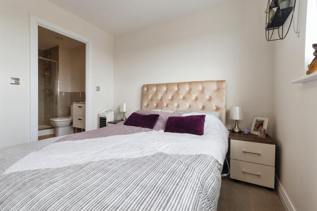 Additional property image - Bessemer Road, Welwyn Garden City