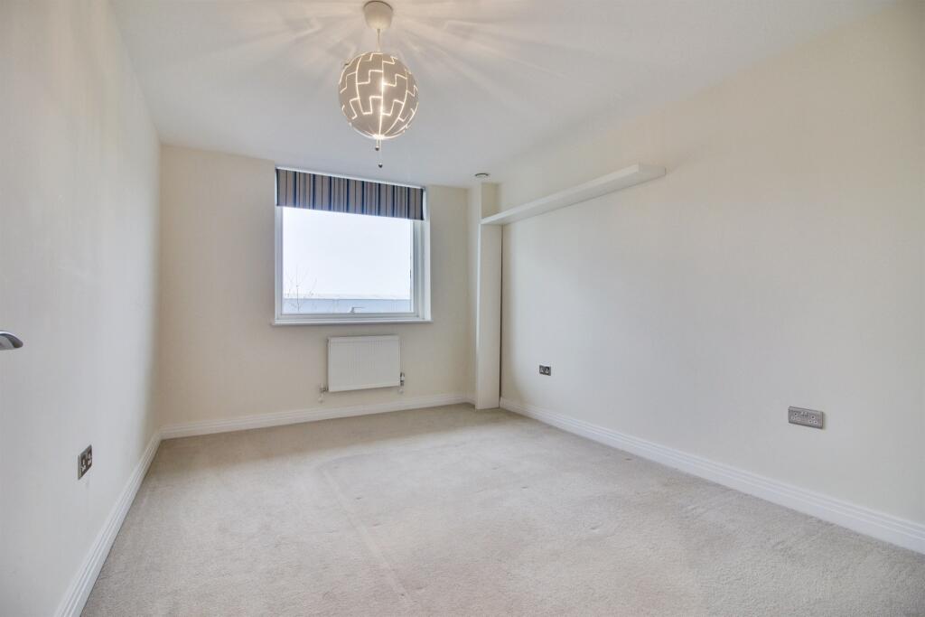 Additional property image - Bessemer Road, Welwyn Garden City