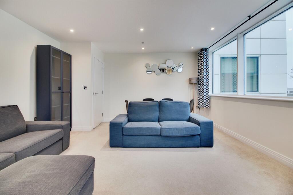 Additional property image - Bessemer Road, Welwyn Garden City