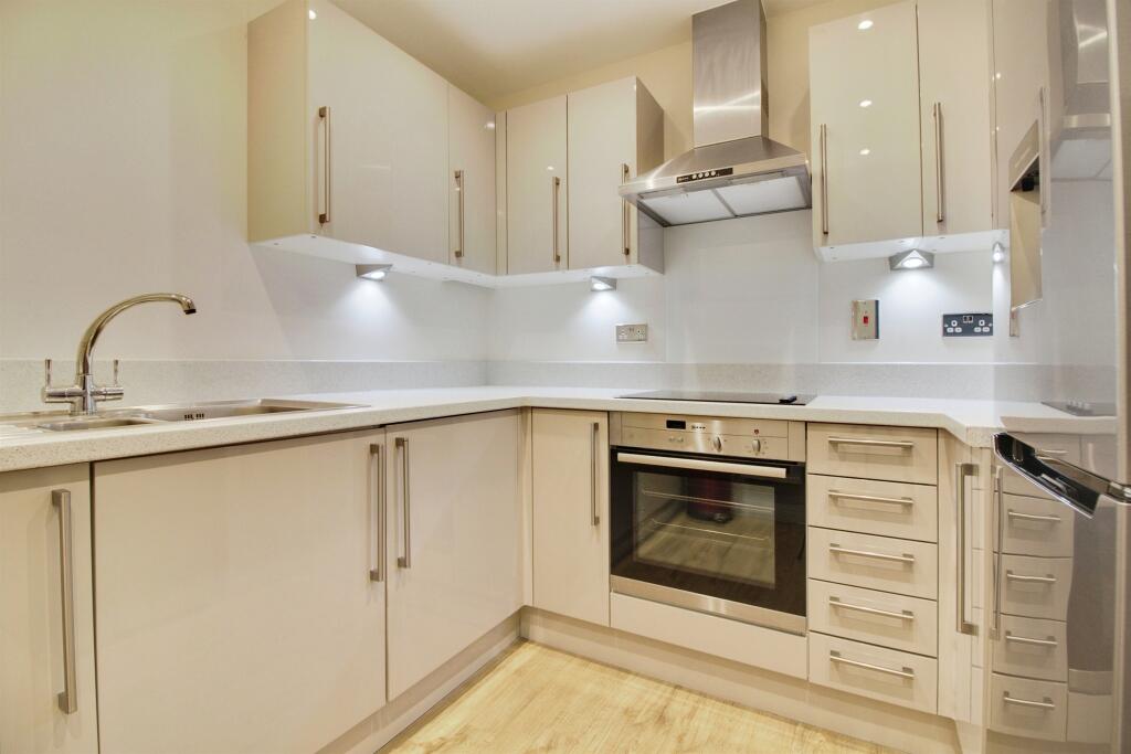 Additional property image - Bessemer Road, Welwyn Garden City