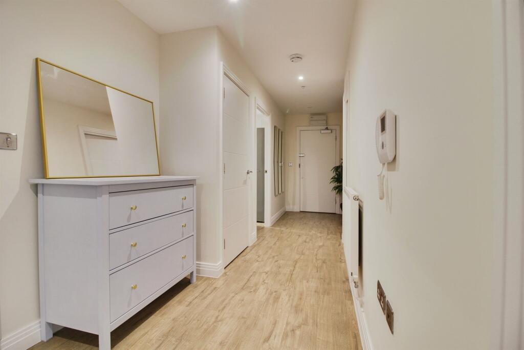 Additional property image - Bessemer Road, Welwyn Garden City