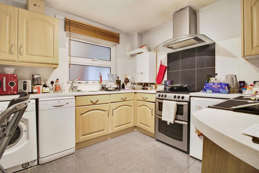 Additional property image - Woodhall Court, Welwyn Garden City