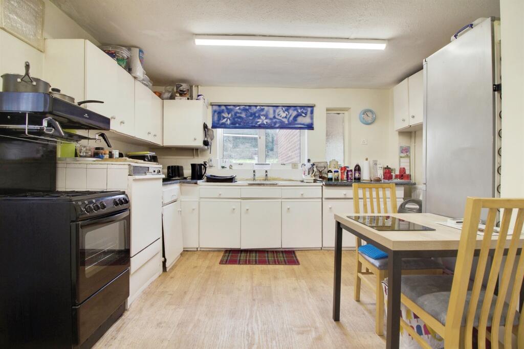 Additional property image - Haldens, Welwyn Garden City