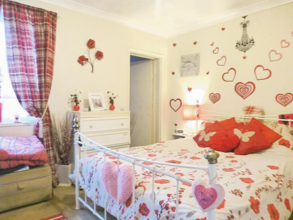 3 bedroom terraced house for sale in Chase Street, Wisbech, PE13