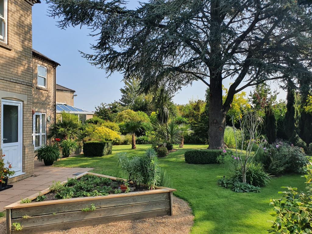 4 bedroom detached house for sale in Bowthorpe Hall Gardens, Wisbech, PE13