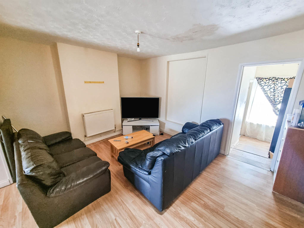 3 bedroom apartment for sale in Norfolk Street, Wisbech, PE13