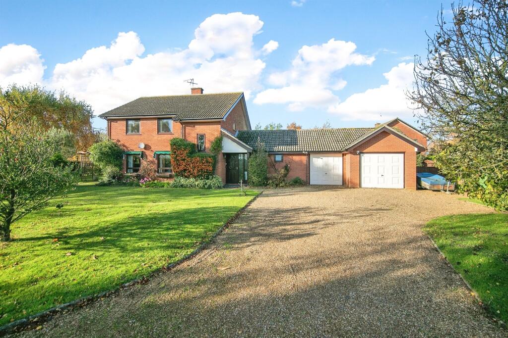 Main image of property: Robletts, Bredfield, Woodbridge